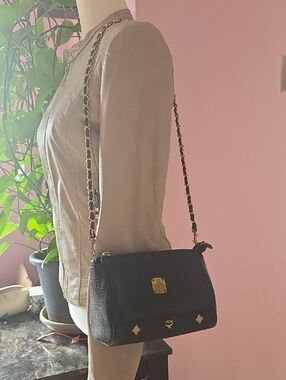 MCM CLASSIC MINI SHOULDER BAG
